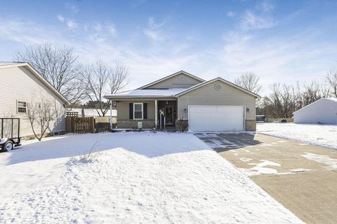 Tiny photo for 1232 Mary Francis Court, Lancaster, OH 43130 (MLS # 225045827)