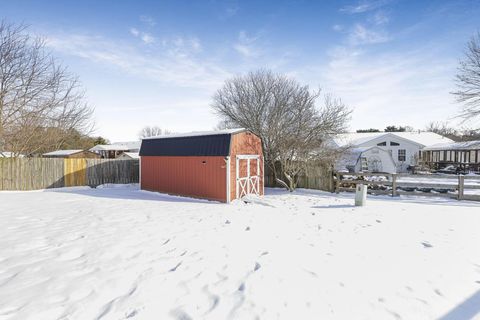 Tiny photo for 1232 Mary Francis Court, Lancaster, OH 43130 (MLS # 225045827)