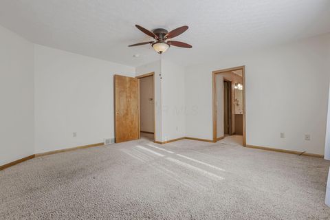 Tiny photo for 1232 Mary Francis Court, Lancaster, OH 43130 (MLS # 225045827)