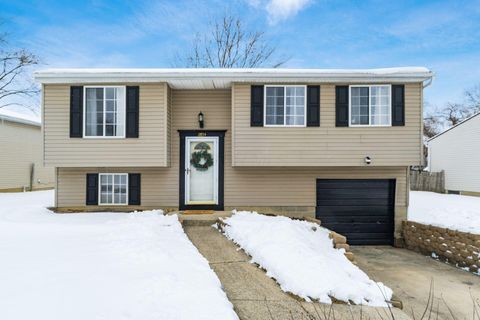 Photo of 2854 Freedom Trail, Reynoldsburg, OH 43068 (MLS # 226003130)