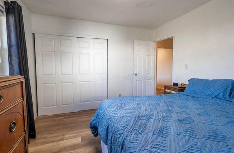 Tiny photo for 595 Deerwood Avenue E, Columbus, OH 43230 (MLS # 226005475)