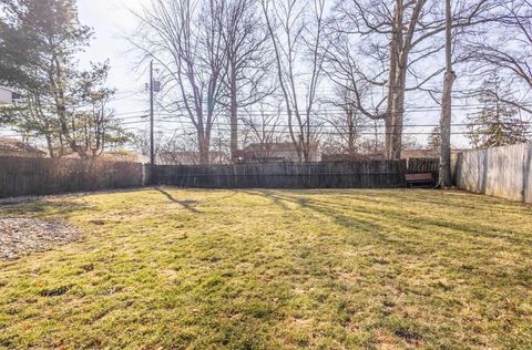 Tiny photo for 595 Deerwood Avenue E, Columbus, OH 43230 (MLS # 226005475)