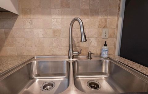 Tiny photo for 595 Deerwood Avenue E, Columbus, OH 43230 (MLS # 226005475)