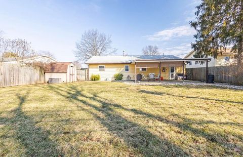 Tiny photo for 595 Deerwood Avenue E, Columbus, OH 43230 (MLS # 226005475)