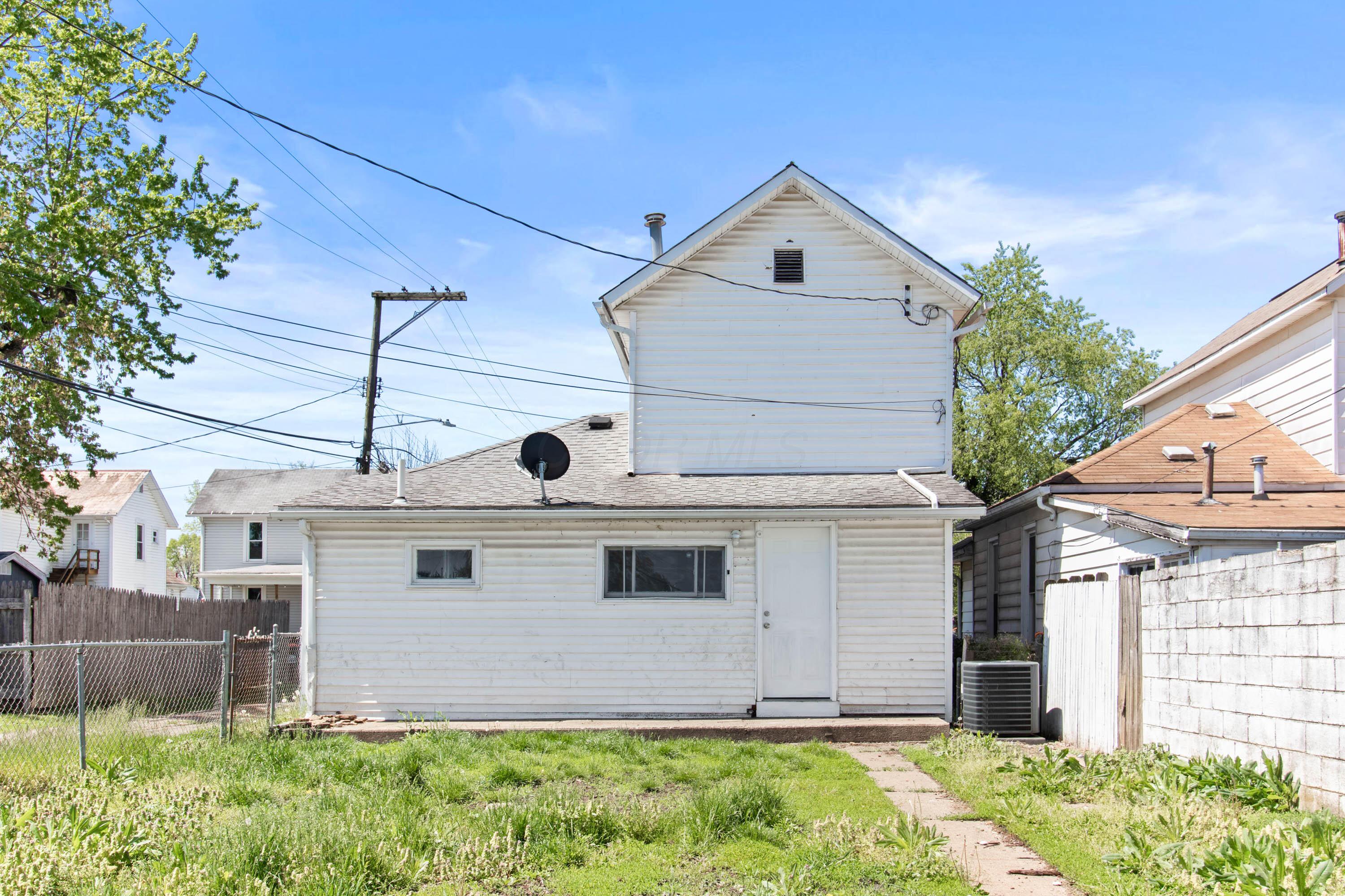 378 Maple Avenue, Newark, Ohio image 25