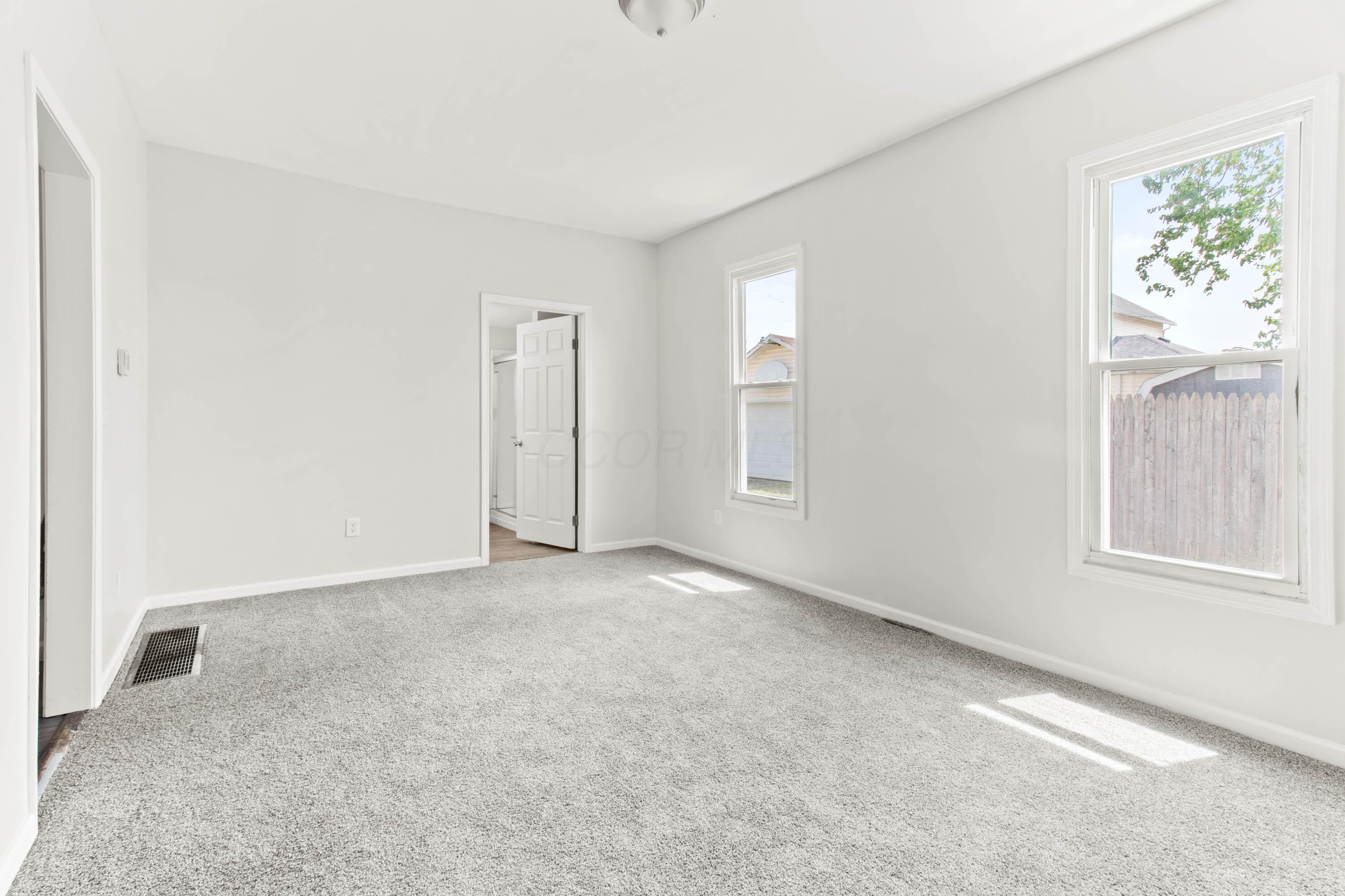 378 Maple Avenue, Newark, Ohio image 9