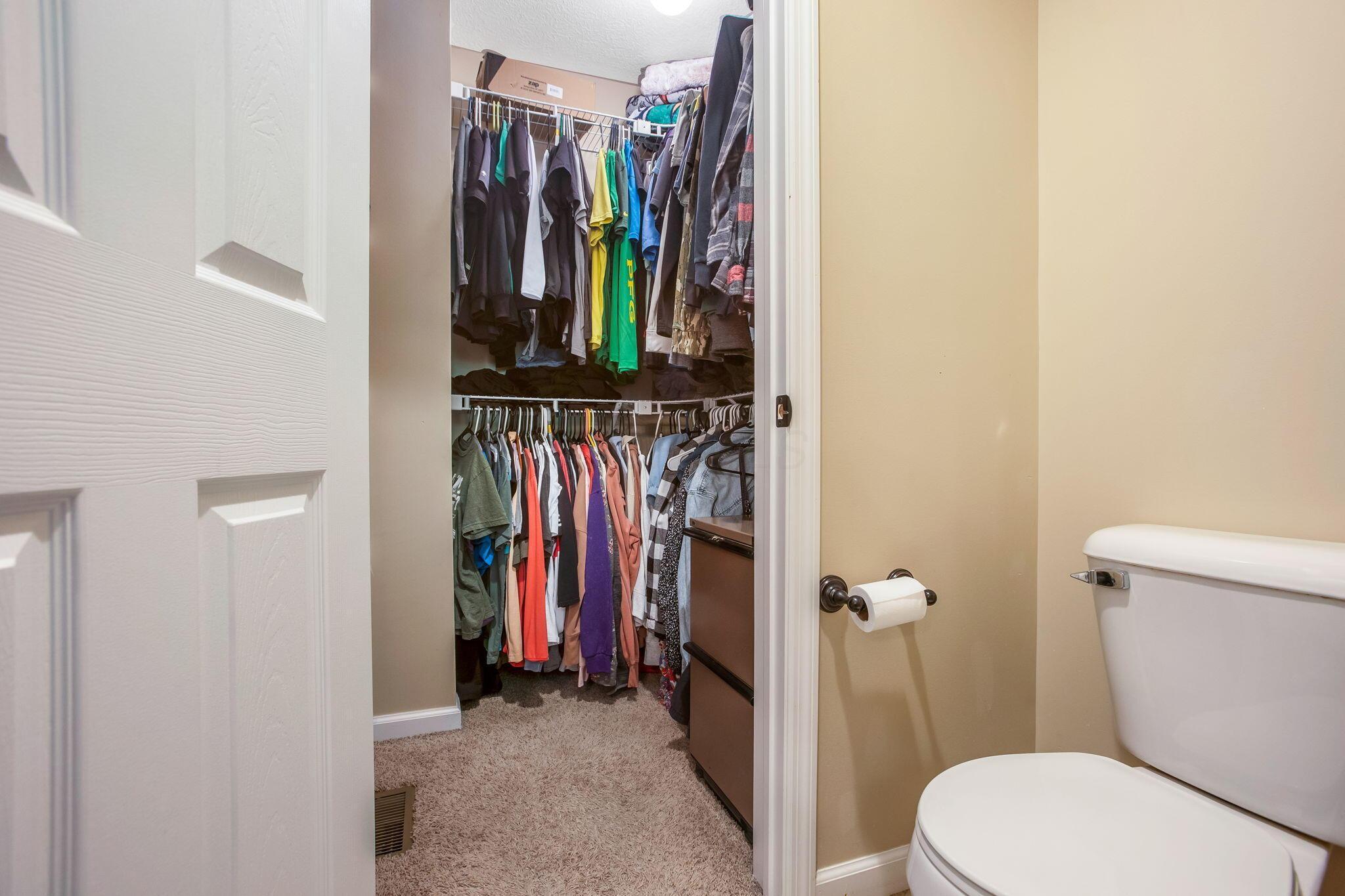 765 Huntley Avenue, Logan, Ohio image 29