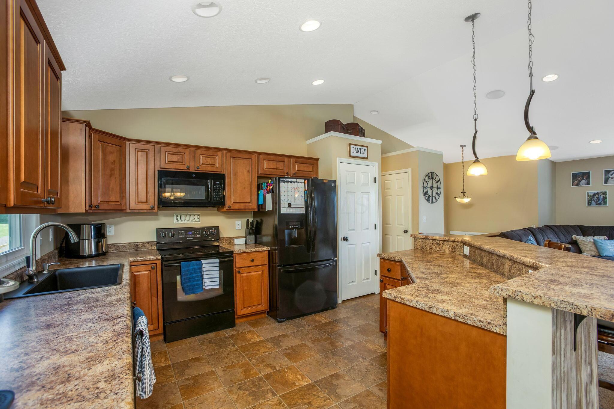 765 Huntley Avenue, Logan, Ohio image 16
