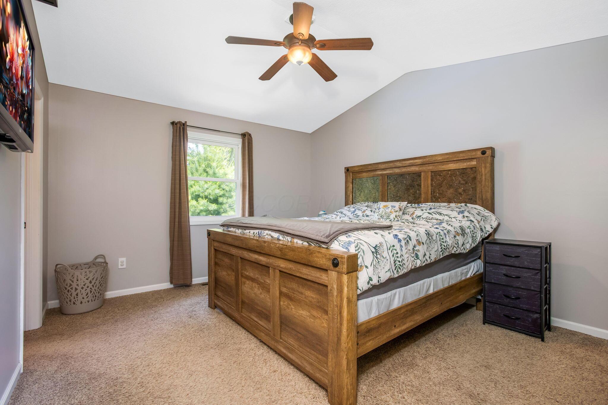 765 Huntley Avenue, Logan, Ohio image 26