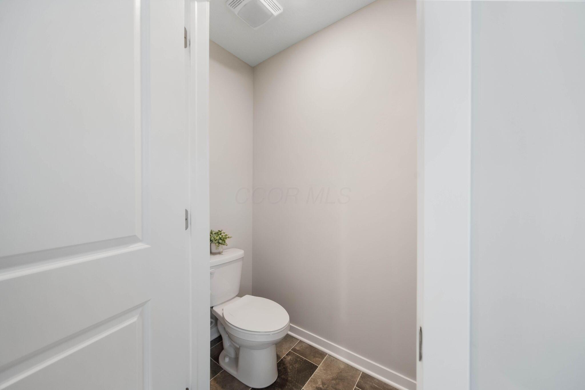 385 Kells Court, Newark, Ohio image 30