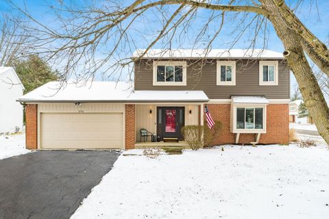 Photo of 292 Maple Place, Pickerington, OH 43147 (MLS # 226006240)