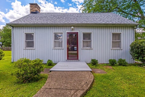 Tiny photo for 13635 Maple Road NE, Thornville, OH 43076 (MLS # 226023323)
