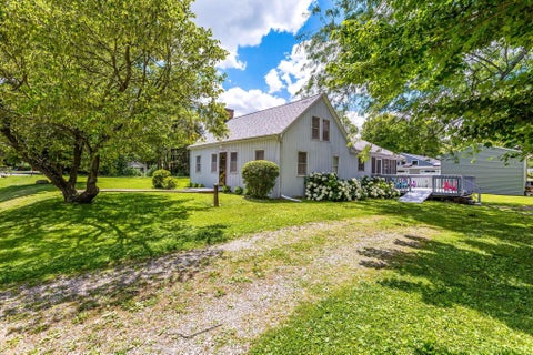 Tiny photo for 13635 Maple Road NE, Thornville, OH 43076 (MLS # 226023323)