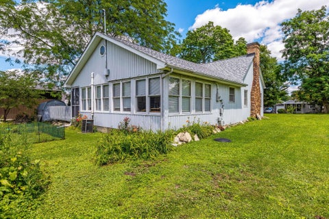 Tiny photo for 13635 Maple Road NE, Thornville, OH 43076 (MLS # 226023323)