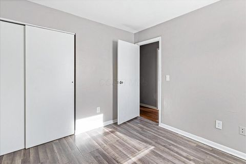 Tiny photo for 663 E 2nd Avenue, Columbus, OH 43201 (MLS # 226000819)