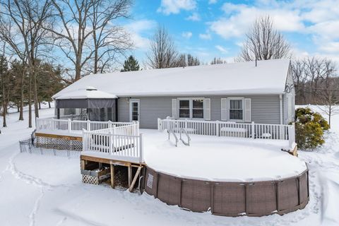 Tiny photo for 7618 Stout Road, Circleville, OH 43113 (MLS # 226003123)