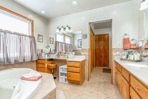 Tiny photo for 7618 Stout Road, Circleville, OH 43113 (MLS # 226003123)