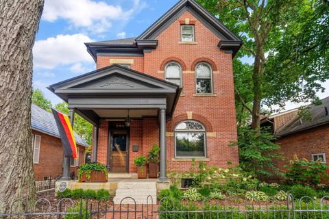 Photo of 544 S 6th Street, Columbus, OH 43206 (MLS # 226019382)