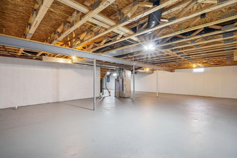 Tiny photo for 3174 Sitka Spruce Drive, Grove City, OH 43123 (MLS # 225037594)