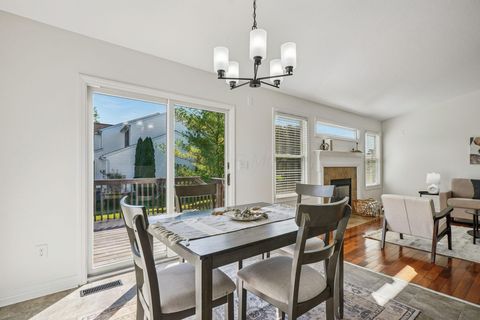 Tiny photo for 3174 Sitka Spruce Drive, Grove City, OH 43123 (MLS # 225037594)