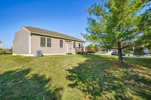 Tiny photo for 3174 Sitka Spruce Drive, Grove City, OH 43123 (MLS # 225037594)
