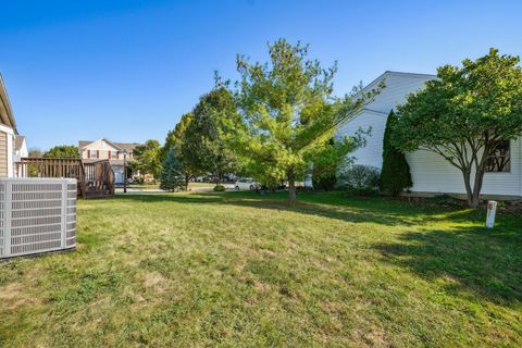 Tiny photo for 3174 Sitka Spruce Drive, Grove City, OH 43123 (MLS # 225037594)