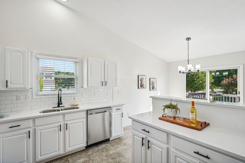Tiny photo for 3174 Sitka Spruce Drive, Grove City, OH 43123 (MLS # 225037594)