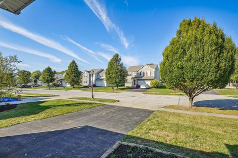 Tiny photo for 3174 Sitka Spruce Drive, Grove City, OH 43123 (MLS # 225037594)
