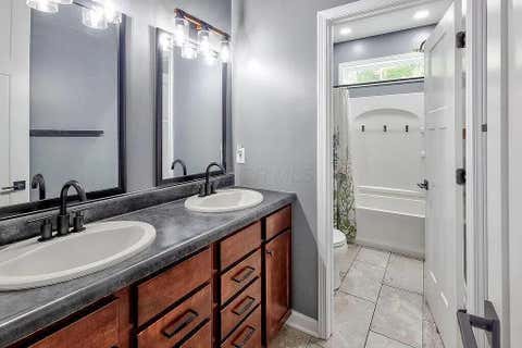 Tiny photo for 11901 Dunham Road, Mount Vernon, OH 43050 (MLS # 226030293)