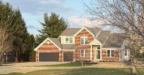 Photo of 1582 Foxhall Road, Blacklick, OH 43004 (MLS # 226009570)