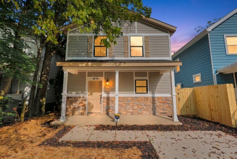 Photo of 1074 Lockbourne Road, Columbus, OH 43206 (MLS # 226033946)