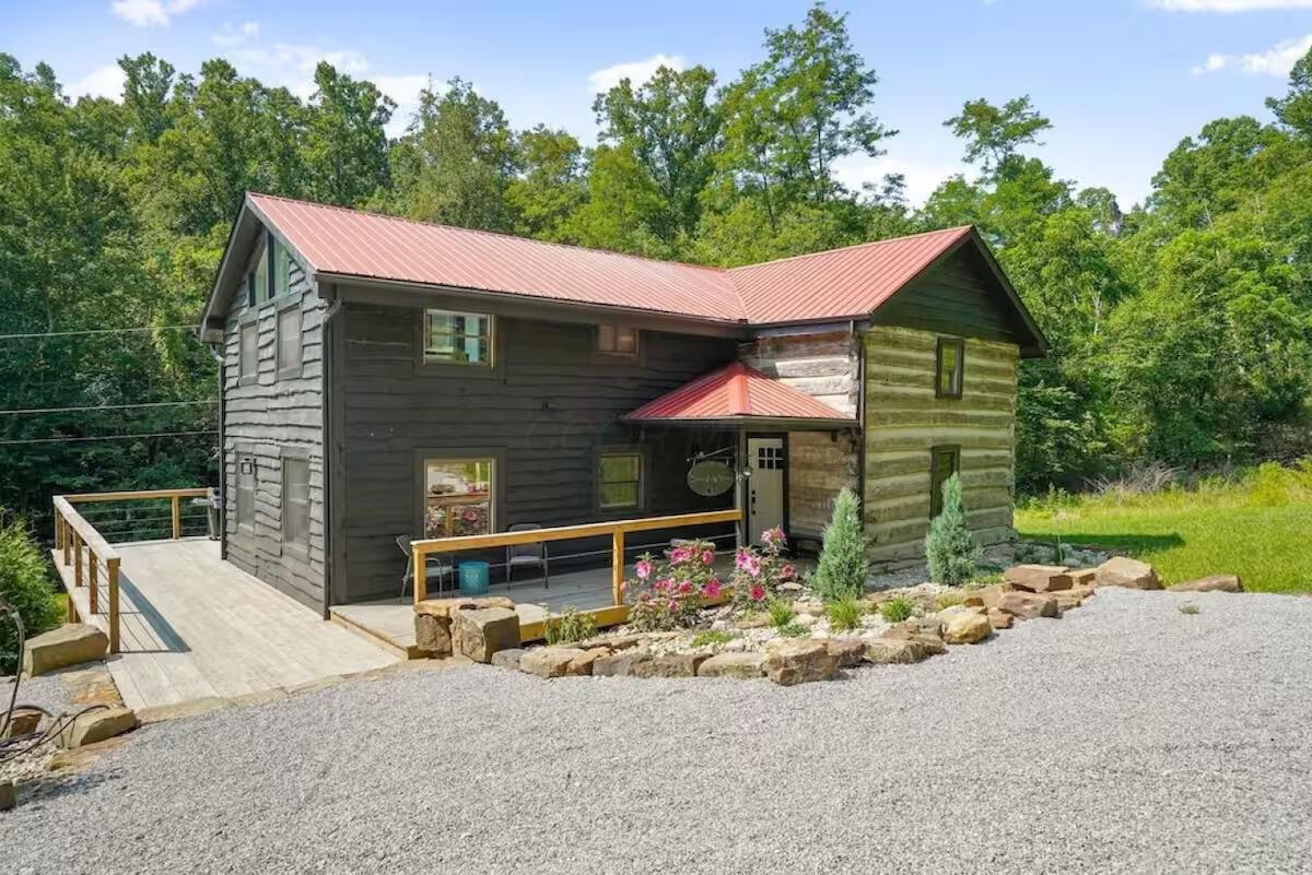 43 Blue Valley Road, Lancaster, Ohio image 1