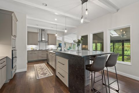 Tiny photo for 2391 Donna Drive, Columbus, OH 43220 (MLS # 226015011)