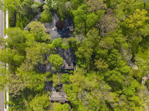 Tiny photo for 2391 Donna Drive, Columbus, OH 43220 (MLS # 226015011)