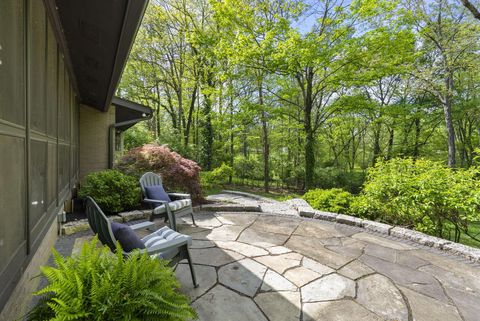 Tiny photo for 2391 Donna Drive, Columbus, OH 43220 (MLS # 226015011)