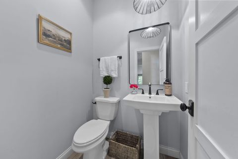 Tiny photo for 2391 Donna Drive, Columbus, OH 43220 (MLS # 226015011)