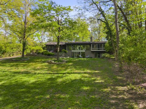 Tiny photo for 2391 Donna Drive, Columbus, OH 43220 (MLS # 226015011)