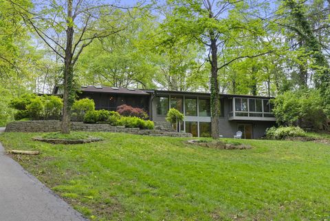 Tiny photo for 2391 Donna Drive, Columbus, OH 43220 (MLS # 226015011)