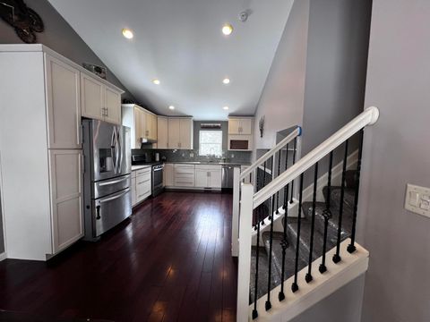 Tiny photo for 2975 Crocker Run Road, Grove City, OH 43123 (MLS # 226003099)