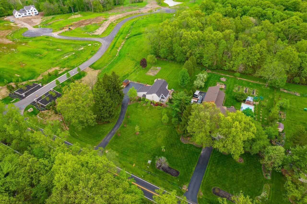 8989 Concord Road, Powell, Ohio image 42