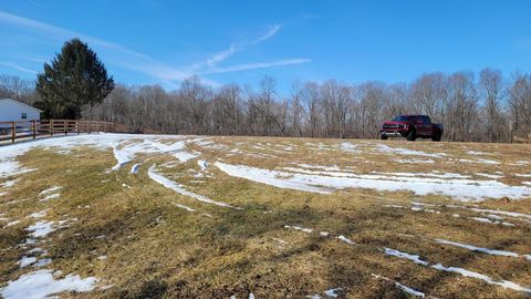 Photo of 10581 N State Rt 668, Somerset, OH 43783 (MLS # 226004553)