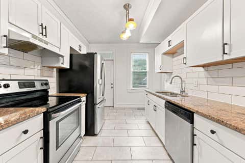 Tiny photo for 1618 Pembroke Avenue, Columbus, OH 43203 (MLS # 226030723)