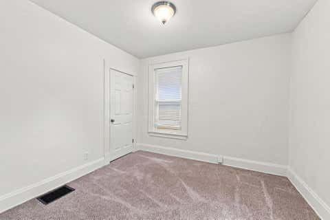 Tiny photo for 1618 Pembroke Avenue, Columbus, OH 43203 (MLS # 226030723)