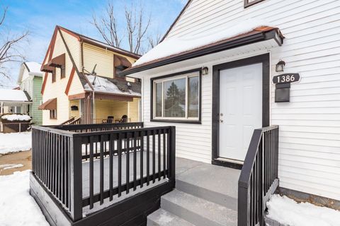 Tiny photo for 1386 E 22nd Avenue, Columbus, OH 43211 (MLS # 226003533)