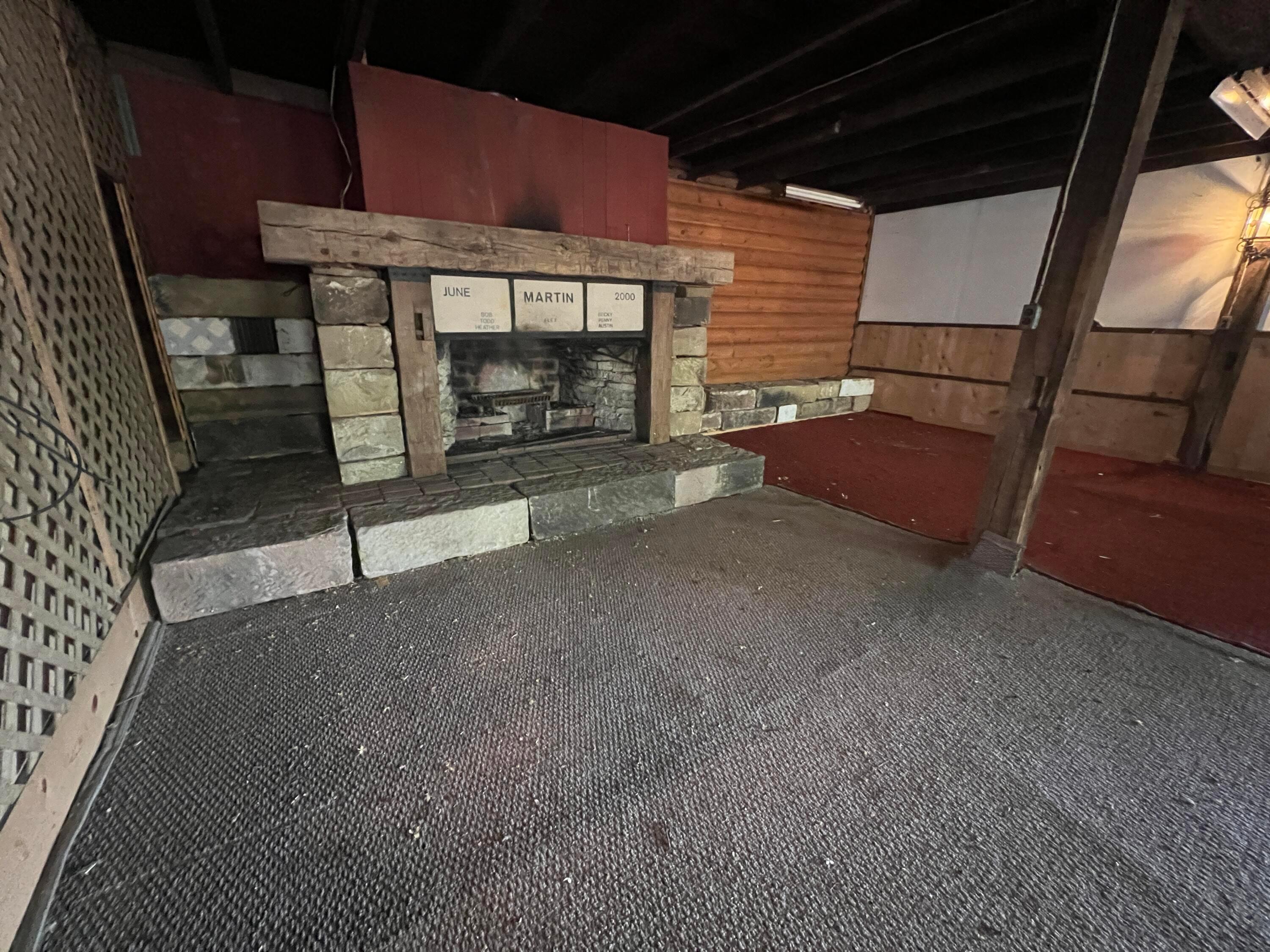 23 Maple Avenue, Utica, Ohio image 7