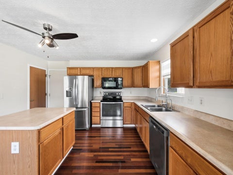 Tiny photo for 3054 Jetstream Drive, Columbus, OH 43231 (MLS # 226032971)