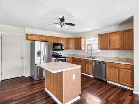 Tiny photo for 3054 Jetstream Drive, Columbus, OH 43231 (MLS # 226032971)