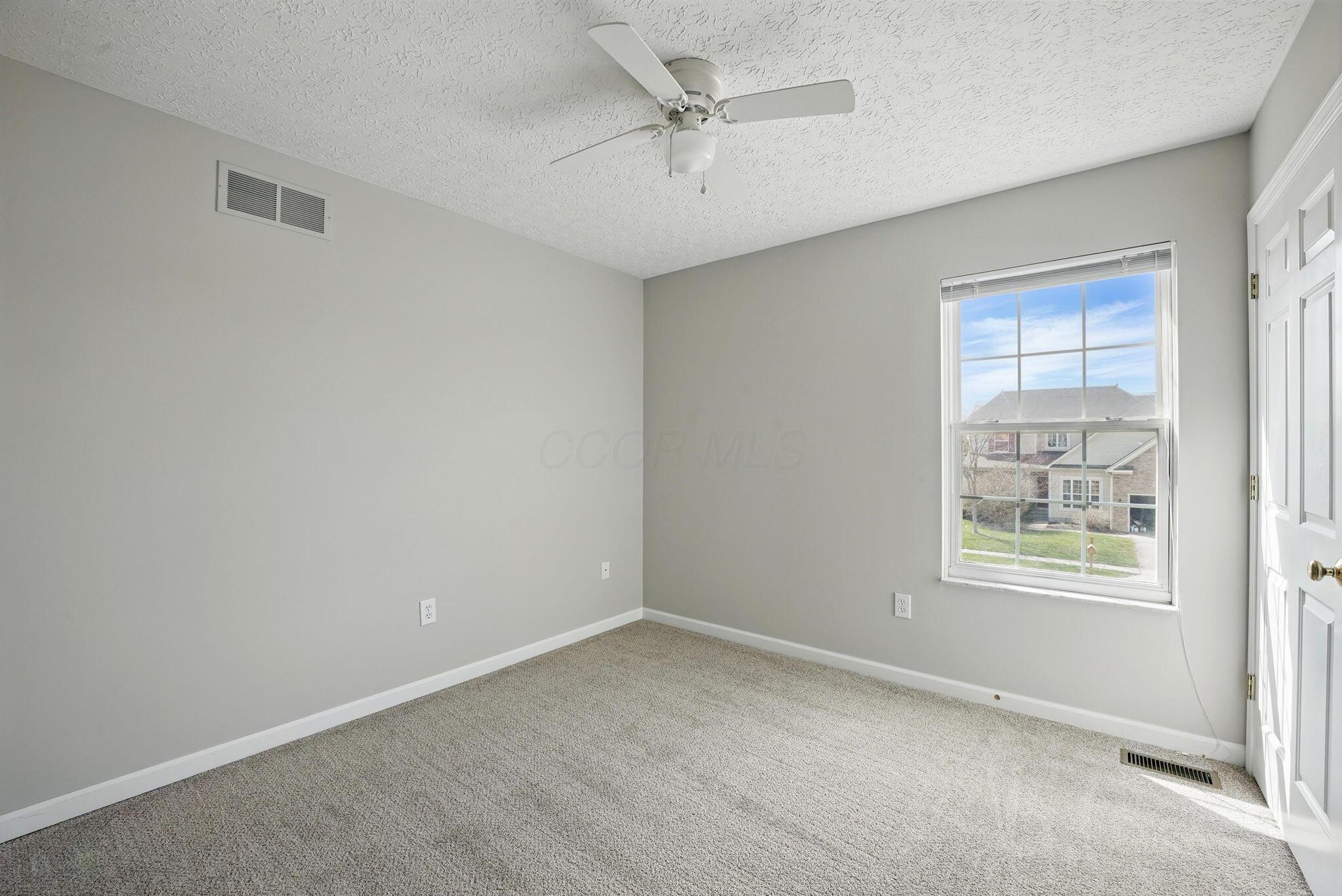 1670 Morrison Farms Drive, Blacklick, Ohio image 30