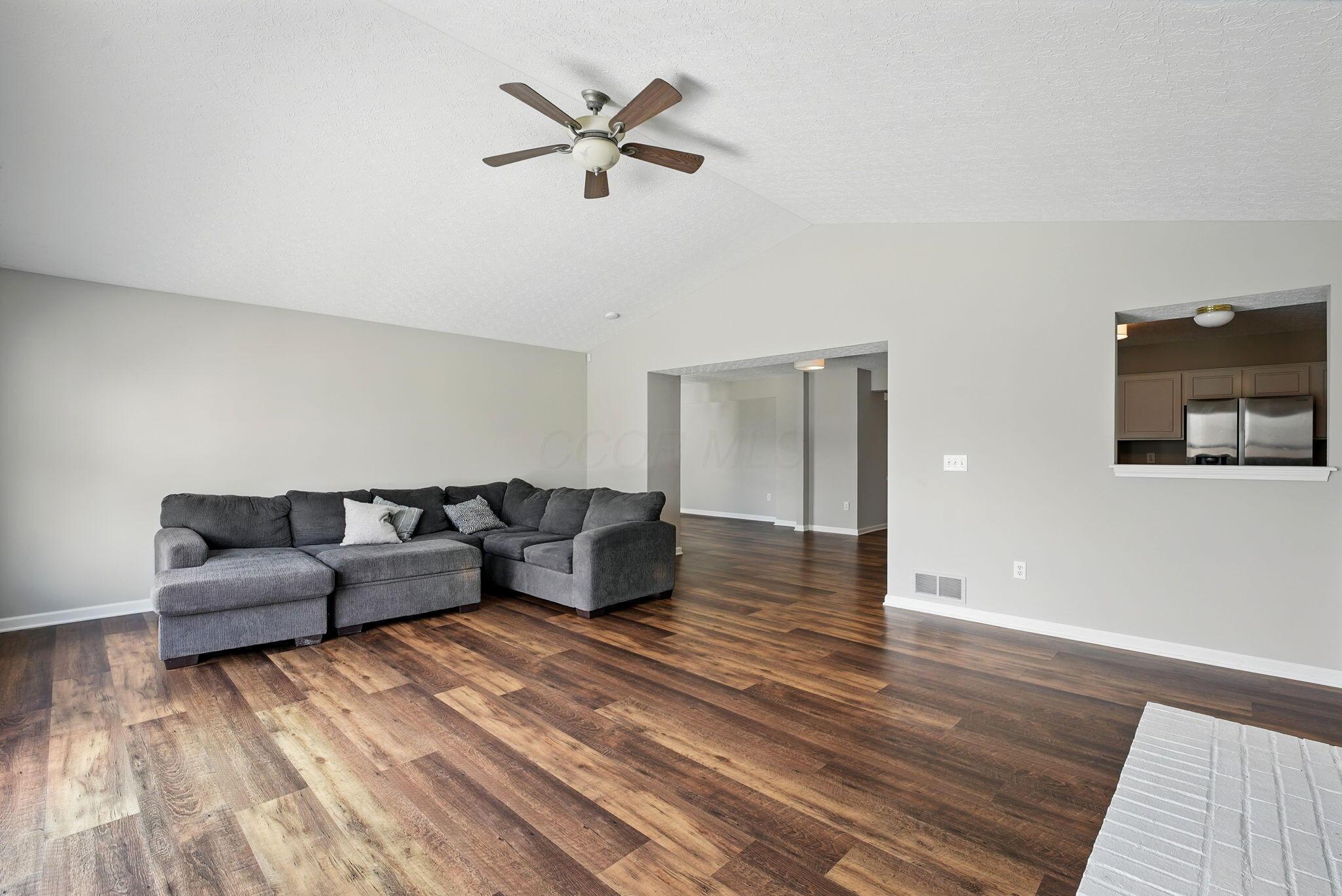 1670 Morrison Farms Drive, Blacklick, Ohio image 15