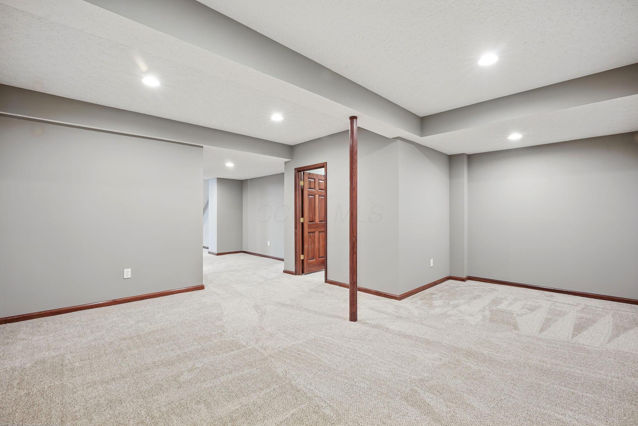 1670 Morrison Farms Drive, Blacklick, Ohio image 38